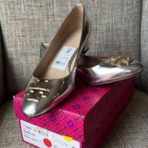 Brand new• Silver pumps• Mid height heel